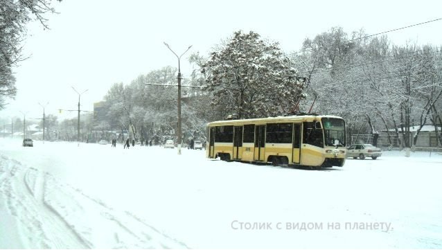 4 февраля 2012 года. Ташкентские трамваи морозов не боялись.